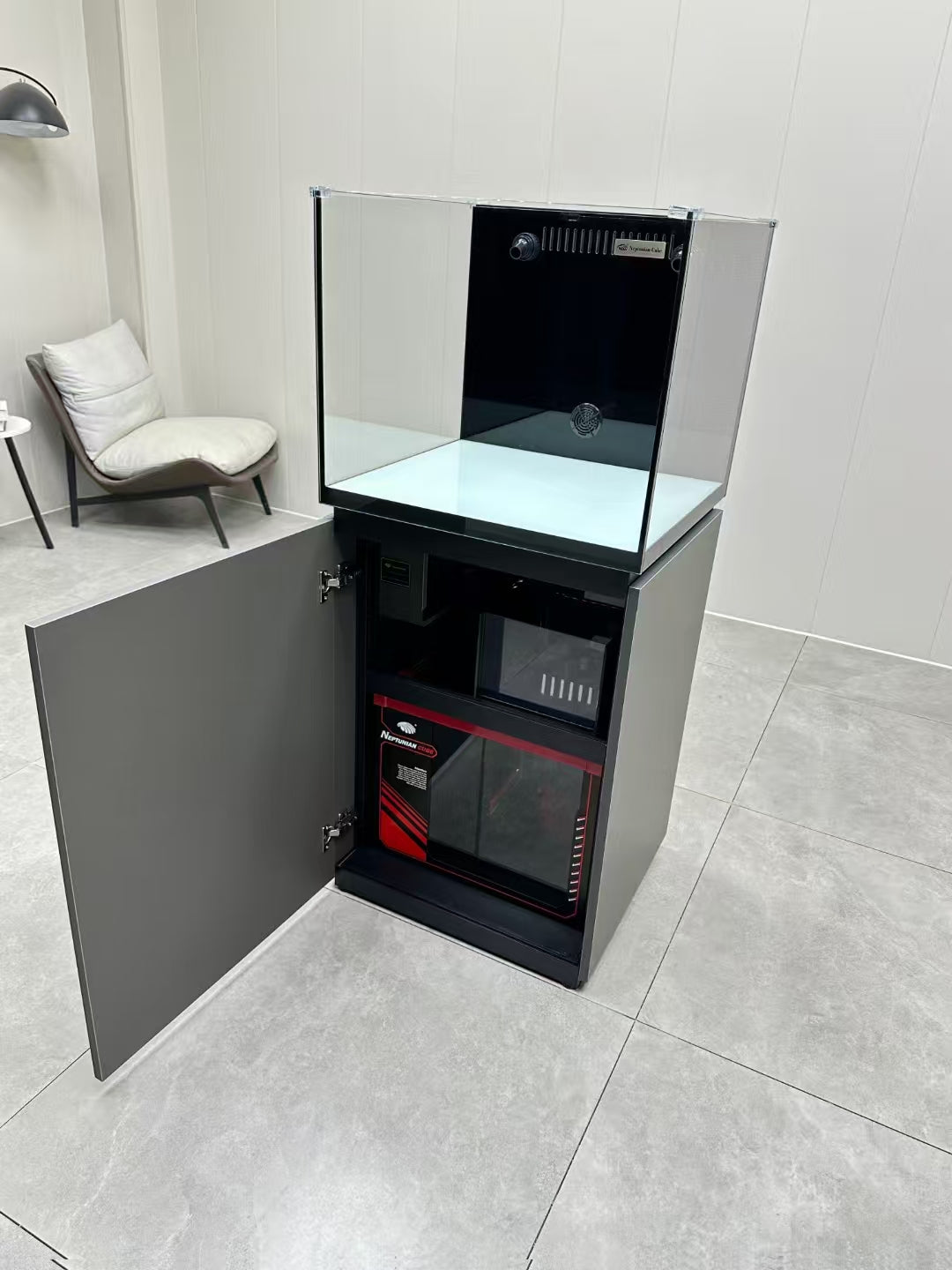 Neptunian Cube M Pro 60 Marine Aquarium Set